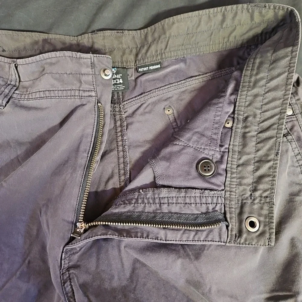 Kuhl Men's Dark Grey Cargo Pants Size 38 x 34 Outdoors Gorpcore Utility Camping